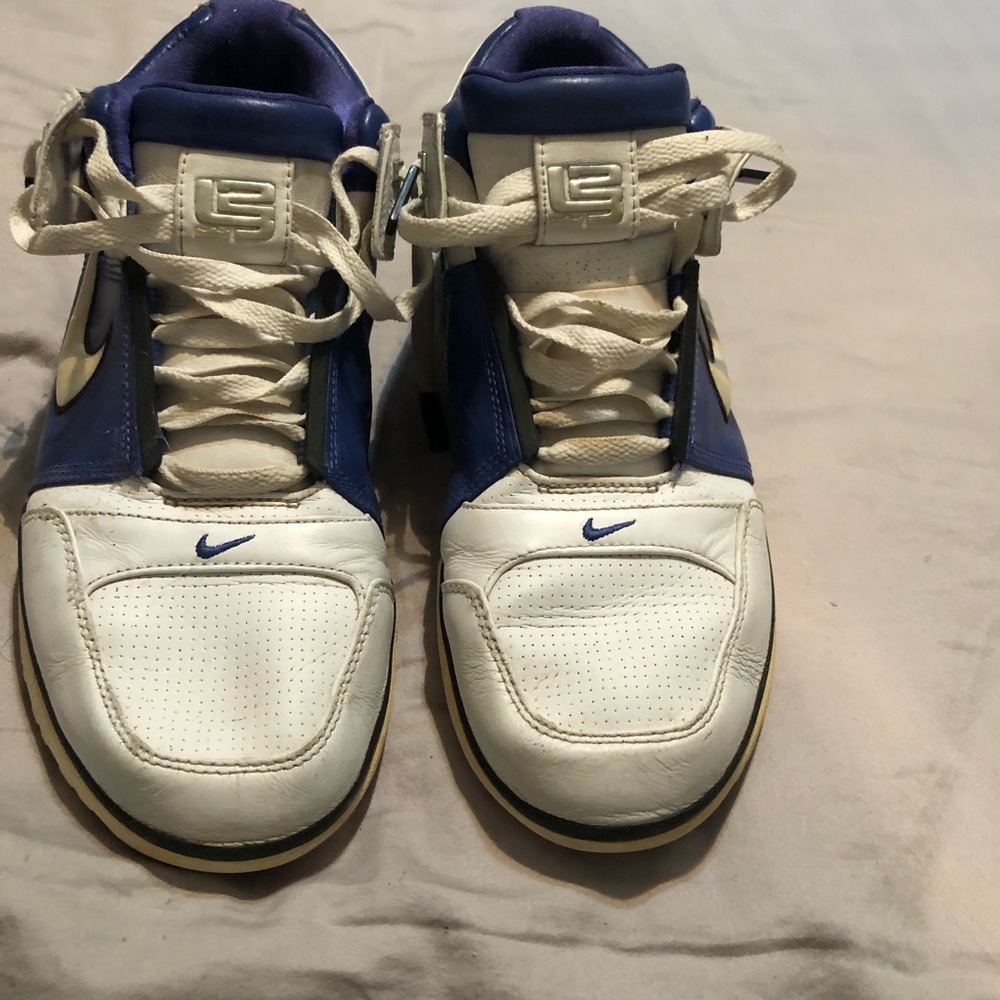 Lebron Nike air zoom generation